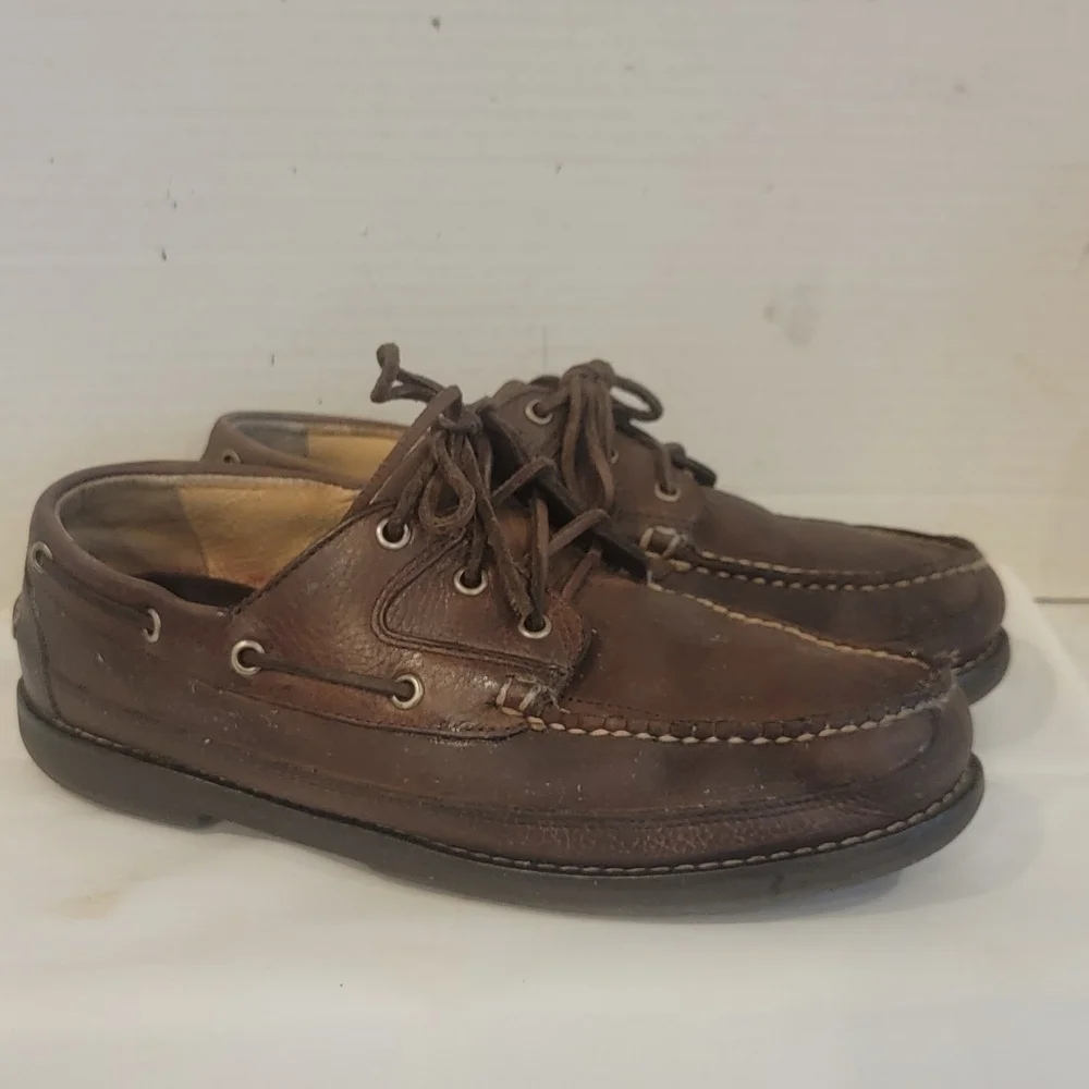 MEN'S L.L. BEAN BROWN LEATHER BOAT SHOES (sz 9-1/2 EE)